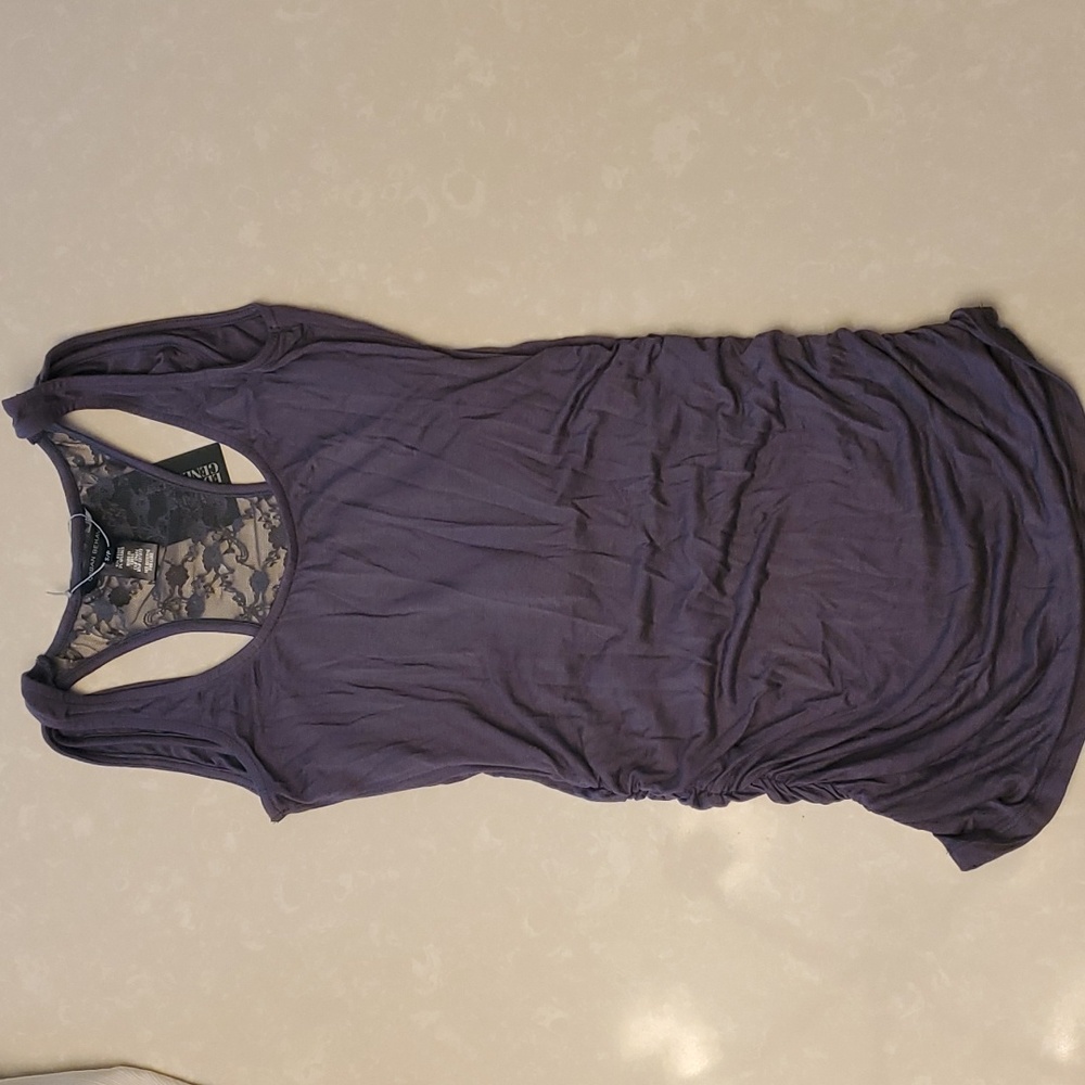 NWT urban behavior gray top